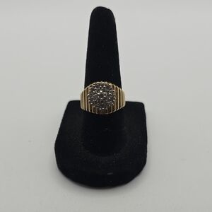 14k Gold Diamond Cluster Ring